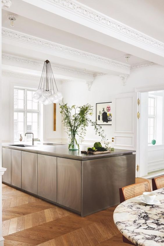 Need an alt txt for this image under 120 characters with the keyword - kinds of marble countertops